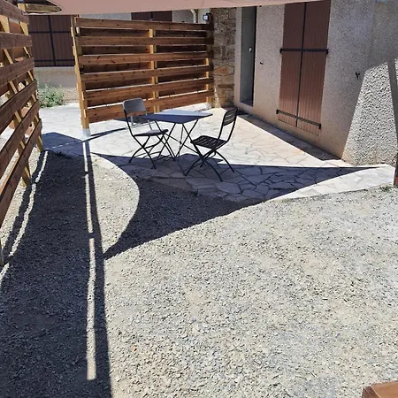 Grand T2 Confort Au Calme Avec Terrasse Apartment *